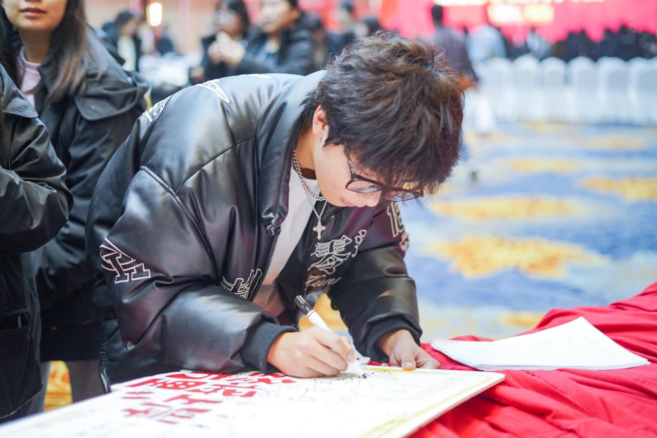 1699516233154755.jpg 1699516233154755.jpg