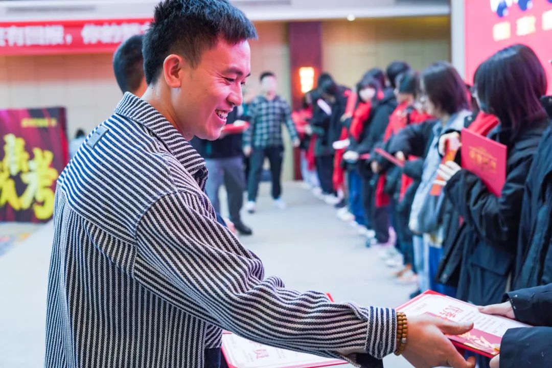 1699516235147141.jpg 1699516235147141.jpg